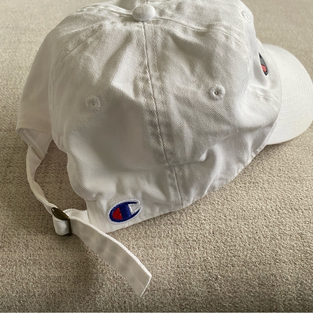 Champion White Logo Cap - Picture 2 of 3